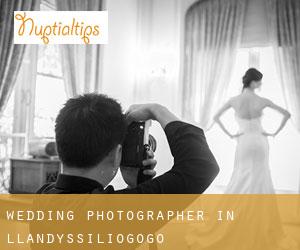 Wedding Photographer in Llandyssiliogogo